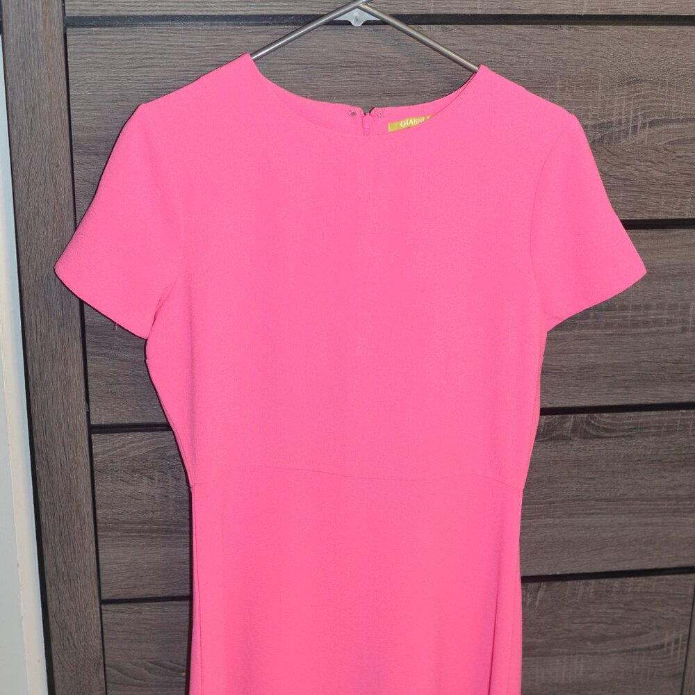 HOT Date night dress! NWOT Short sleeve Hot pink Dress